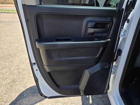 Used 2016 RAM 1500 Tradesman RWD image 23