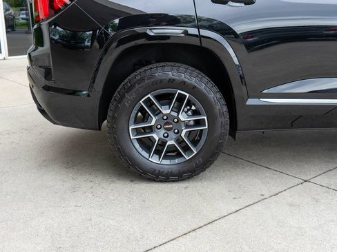 New 2026 GMC Terrain AT4 w/ Convenience Package III AWD/4WD image 33
