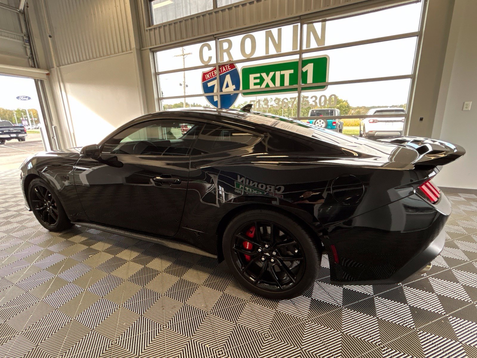 Used 2024 Ford Mustang GT Premium RWD image 4