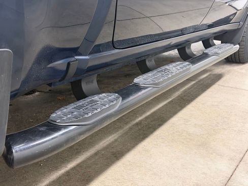 Certified 2021 Chevrolet Silverado 1500 LT w/ Convenience Package II image 13