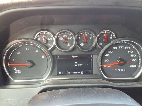 Used 2022 Chevrolet Silverado 2500 LT w/ Convenience Package AWD/4WD image 8