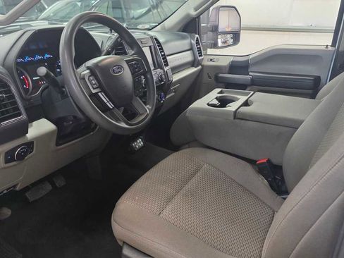 Used 2022 Ford F250 XLT image 8