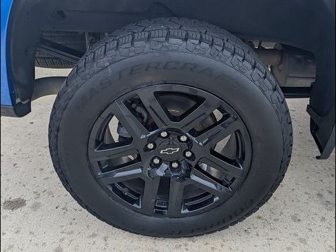 Used 2022 Chevrolet Silverado 1500 LT Trail Boss w/ Protection Package AWD/4WD image 18