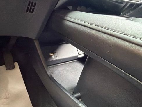 Used 2019 Honda HR-V LX image 20