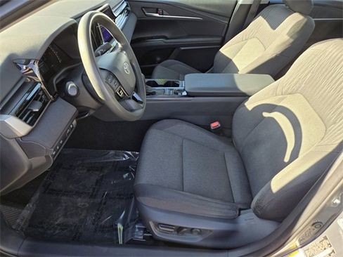 Certified 2025 Toyota Camry LE image 9