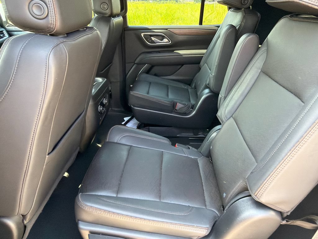Used 2023 Chevrolet Tahoe High Country AWD/4WD image 20