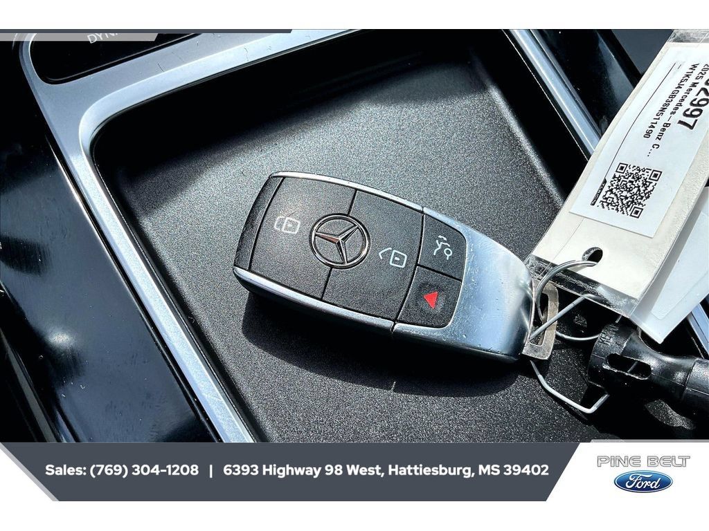 Used 2025 Mercedes-Benz CLA 250 image 9