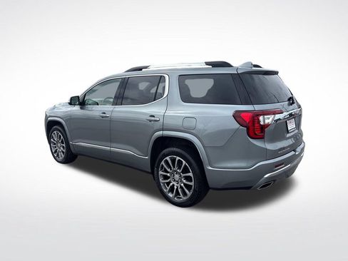 Used 2023 GMC Acadia Denali w/ Denali Ultimate Package AWD/4WD image 4
