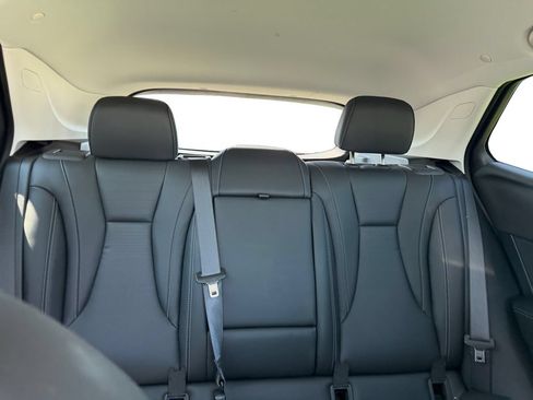 Used 2024 Buick Envision Preferred AWD/4WD image 14