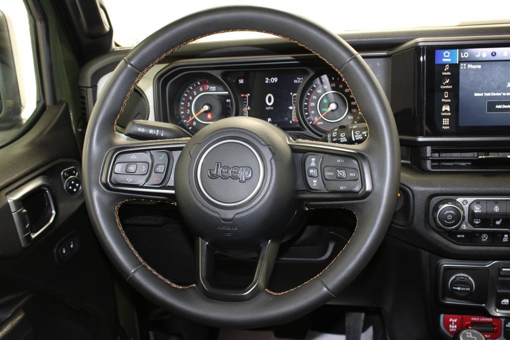Used 2024 Jeep Wrangler Sport AWD/4WD image 18