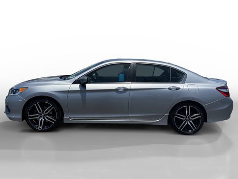 Used 2016 Honda Accord Sport image 2