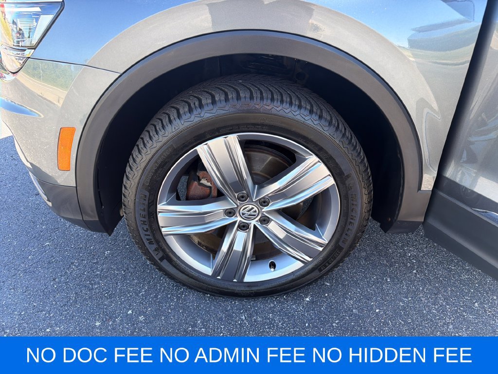 Used 2019 Volkswagen Tiguan SEL Premium AWD/4WD image 29