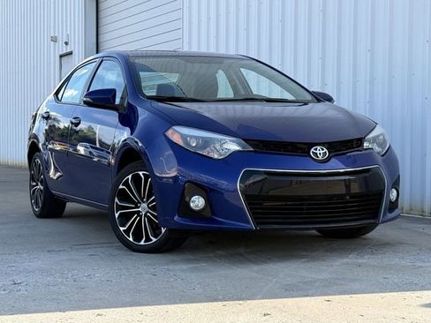 Used 2014 Toyota Corolla S image 2