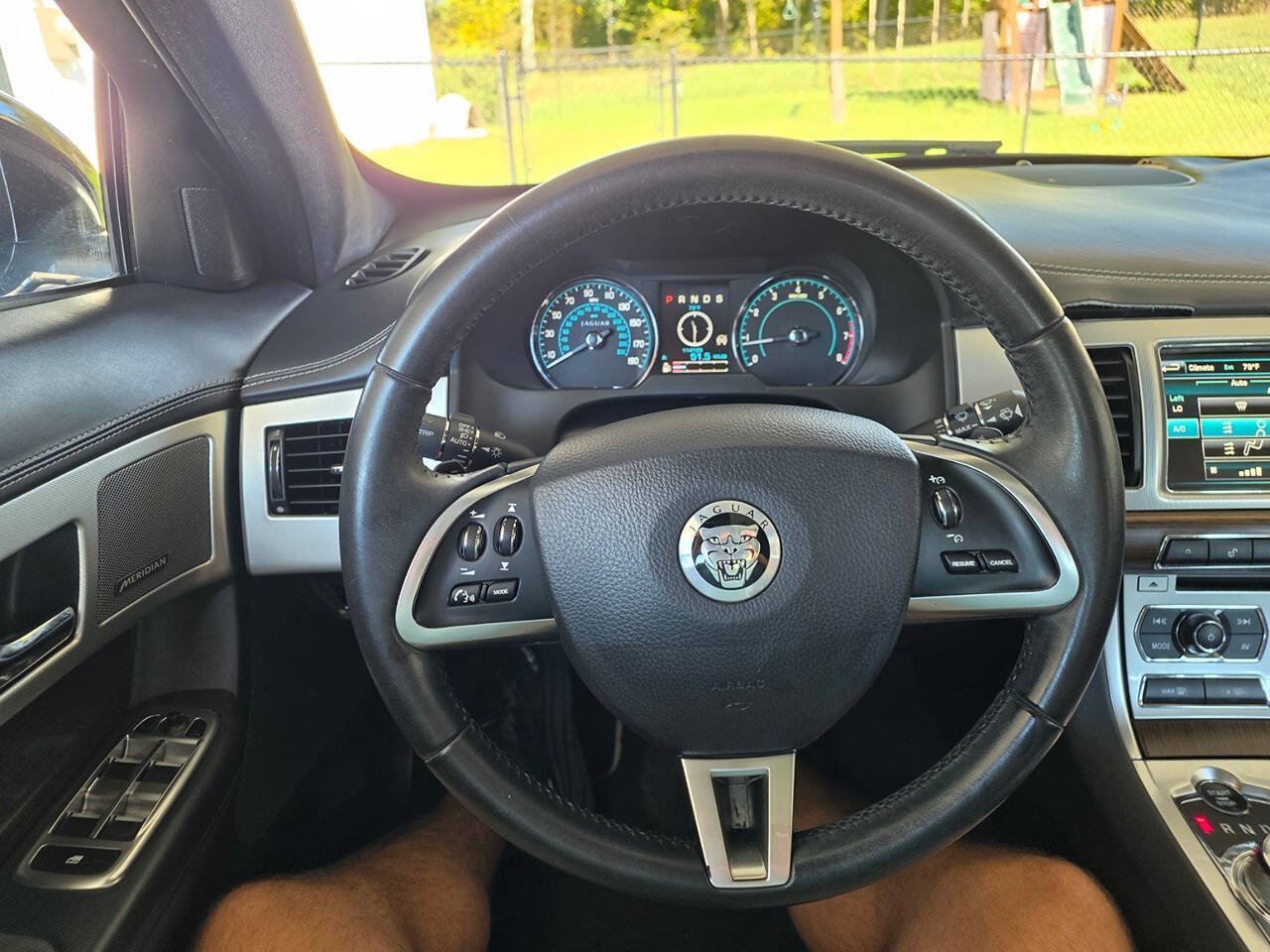 Used 2013 Jaguar XF 3.0 RWD image 23