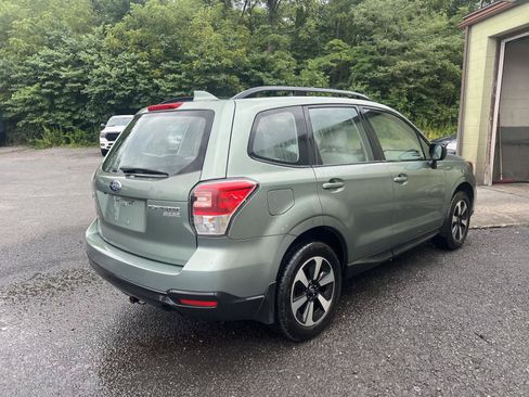 Used 2017 Subaru Forester 2.5i w/ Alloy Wheel Package AWD/4WD image 3