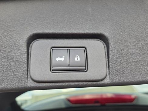 Used 2023 Nissan Rogue Platinum w/ Platinum Premium Package FWD image 35