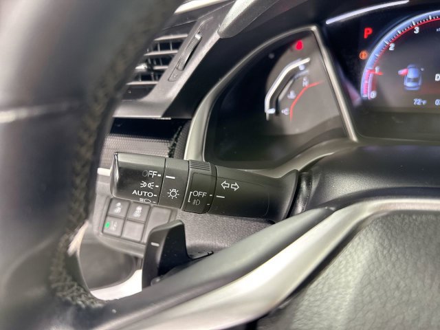 Used 2020 Honda Civic Sport image 16