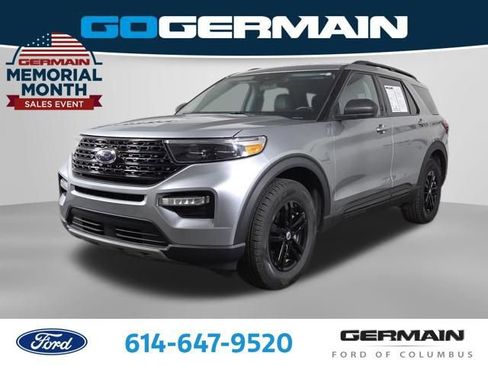 Certified 2023 Ford Explorer XLT w/ Equipment Group 202A AWD/4WD image 1