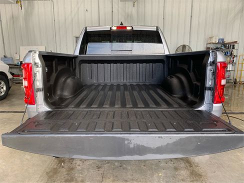 Used 2025 RAM 1500 Laramie w/ Sport Appearance Package image 21