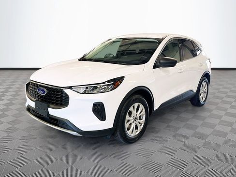Used 2025 Ford Escape Active FWD image 3