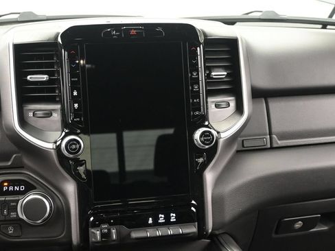 New 2026 RAM 1500 4x4 Crew Cab image 25