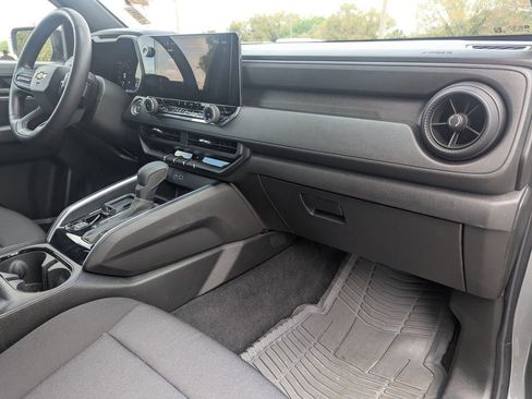 Used 2024 Chevrolet Colorado W/T w/ WT Convenience Package II image 9