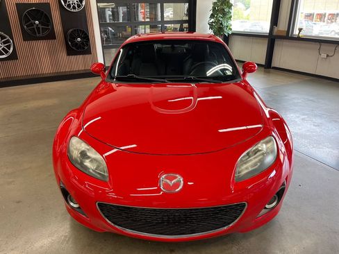 Used 2011 MAZDA MX-5 Miata Grand Touring w/ Premium Pkg RWD image 45