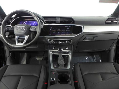 Used 2025 Audi Q3 2.0T Premium Plus w/ Premium Plus Package image 25