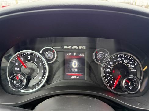 Used 2022 RAM 1500 Big Horn RWD image 33