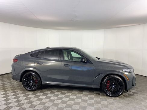 New 2026 BMW X6 M60i w/ Climate Comfort Package image 2