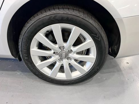 Used 2014 Audi A4 2.0T Premium image 32