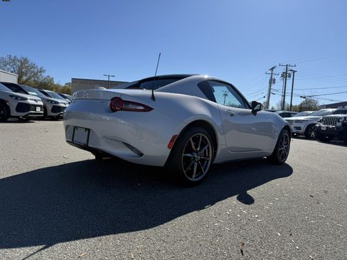 Used 2017 MAZDA MX-5 Miata RF Grand Touring image 5