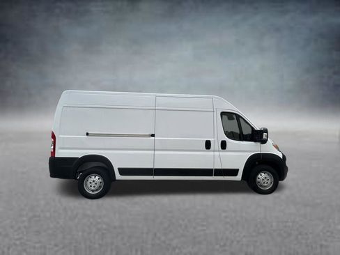 Used 2023 RAM ProMaster 2500 FWD image 8