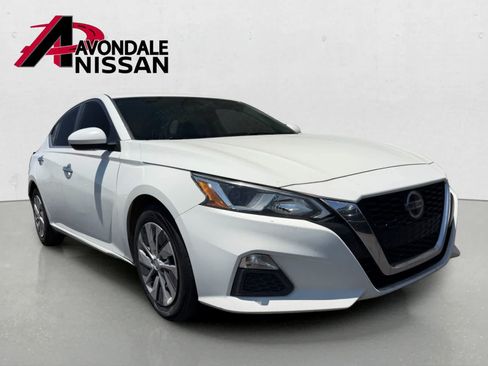 Used 2020 Nissan Altima 2.5 S FWD image 4