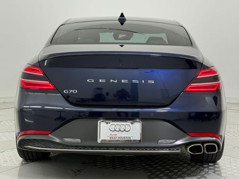 Used 2023 Genesis G70 2.0T w/ Sport Prestige Package image 10