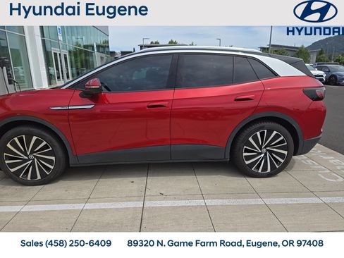 Used 2023 Volkswagen ID.4 Pro S Plus RWD image 2