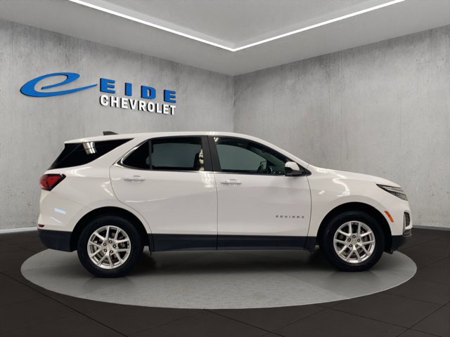 Used 2024 Chevrolet Equinox LT AWD/4WD image 15