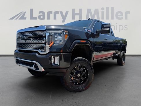 Used 2020 GMC Sierra 3500 Denali w/ Denali Ultimate Package AWD/4WD image 1