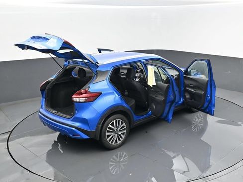 Used 2022 Nissan Kicks SV FWD image 25