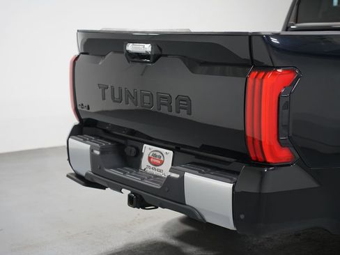 Used 2024 Toyota Tundra Limited image 9