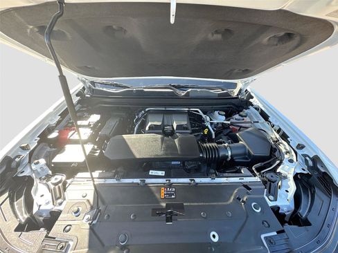 Used 2025 Chevrolet Colorado Z71 w/ Midnight Edition image 28