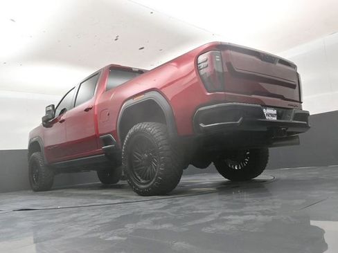 Used 2025 GMC Sierra 2500 AT4X AWD/4WD image 41