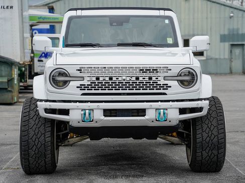 Used 2022 Ford Bronco Badlands AWD/4WD image 11