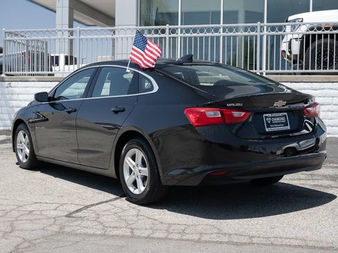 Used 2023 Chevrolet Malibu LT FWD image 7