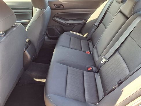 Used 2024 Nissan Altima 2.5 SV image 10