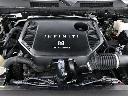 Used 2025 INFINITI QX80 Sensory image 25