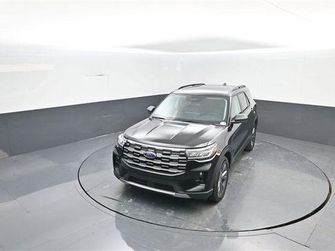 New 2026 Ford Explorer Active w/ Active Comfort Package image 19