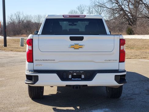 Used 2022 Chevrolet Silverado 1500 Custom image 6