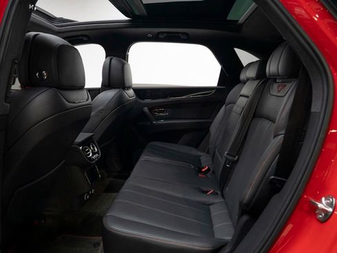 Used 2019 Bentley Bentayga V8 image 55