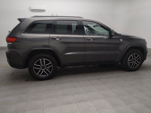 Used 2021 Jeep Grand Cherokee Trailhawk w/ Trailhawk Luxury Group AWD/4WD image 10